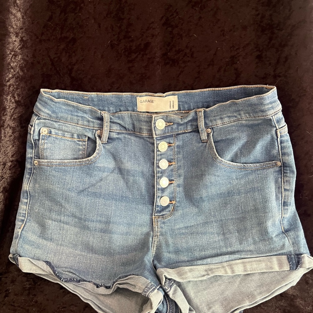 Garage Light Blue Denim 5 Button-Up Shorts Sz 11